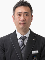 山田　達也